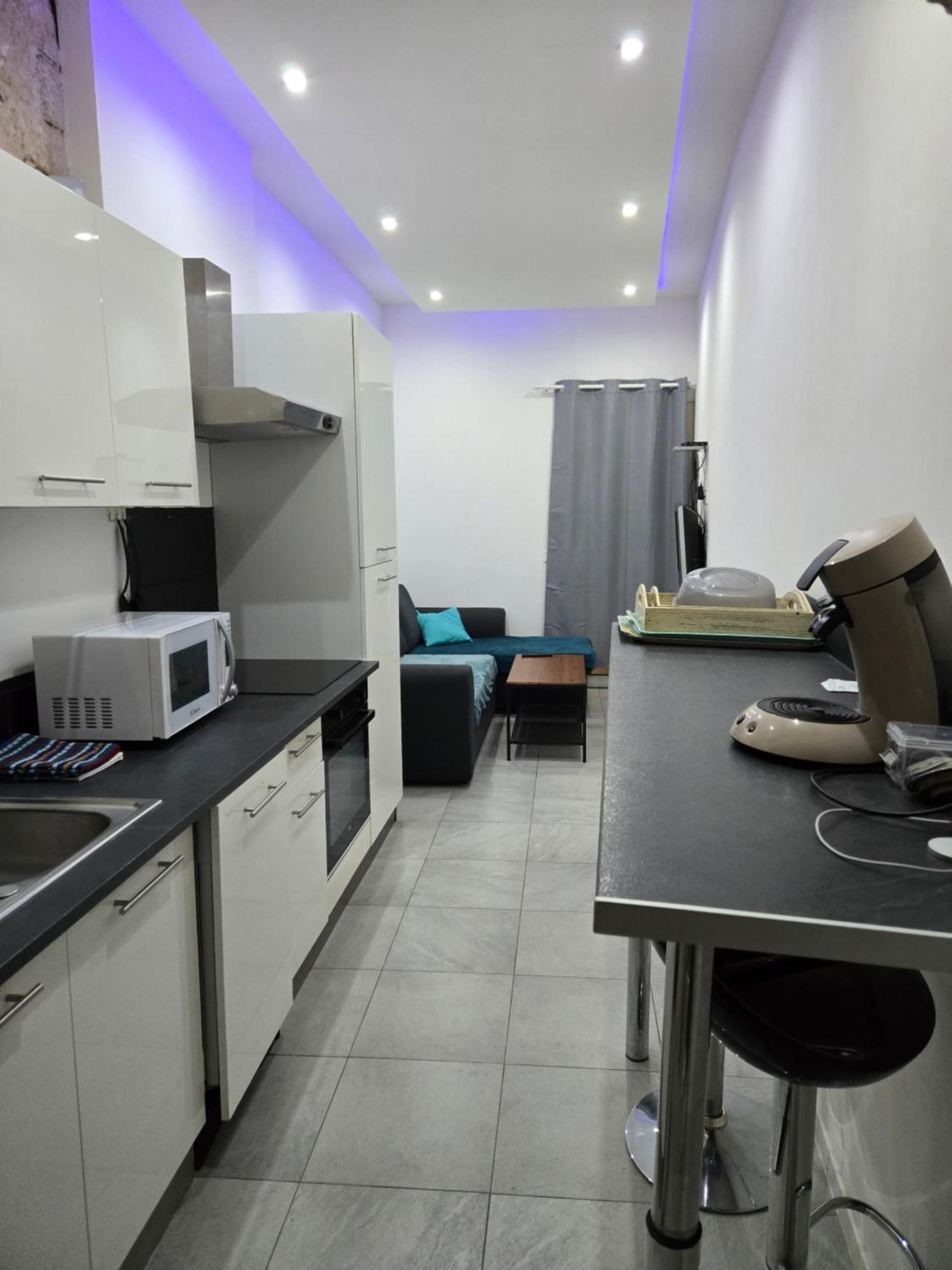 Appart 40M2 Independant, Confortable Avec Terasse Lunel  Exterior foto